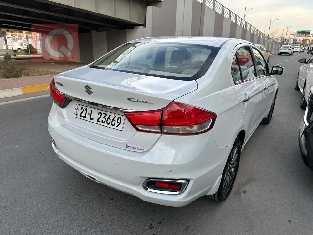 سوزوكي سياز